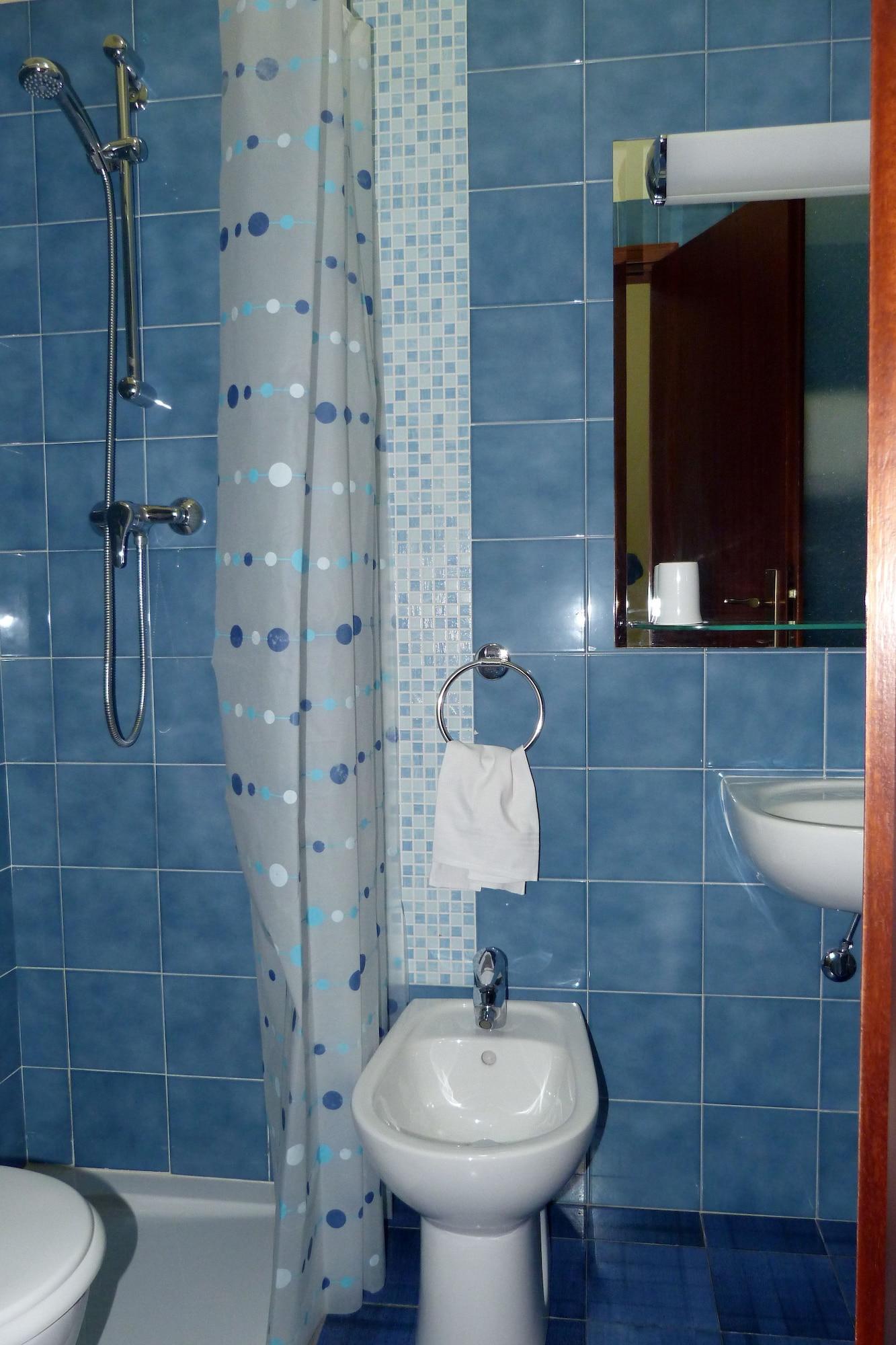 Hotel Centrale Byron Равенна Экстерьер фото