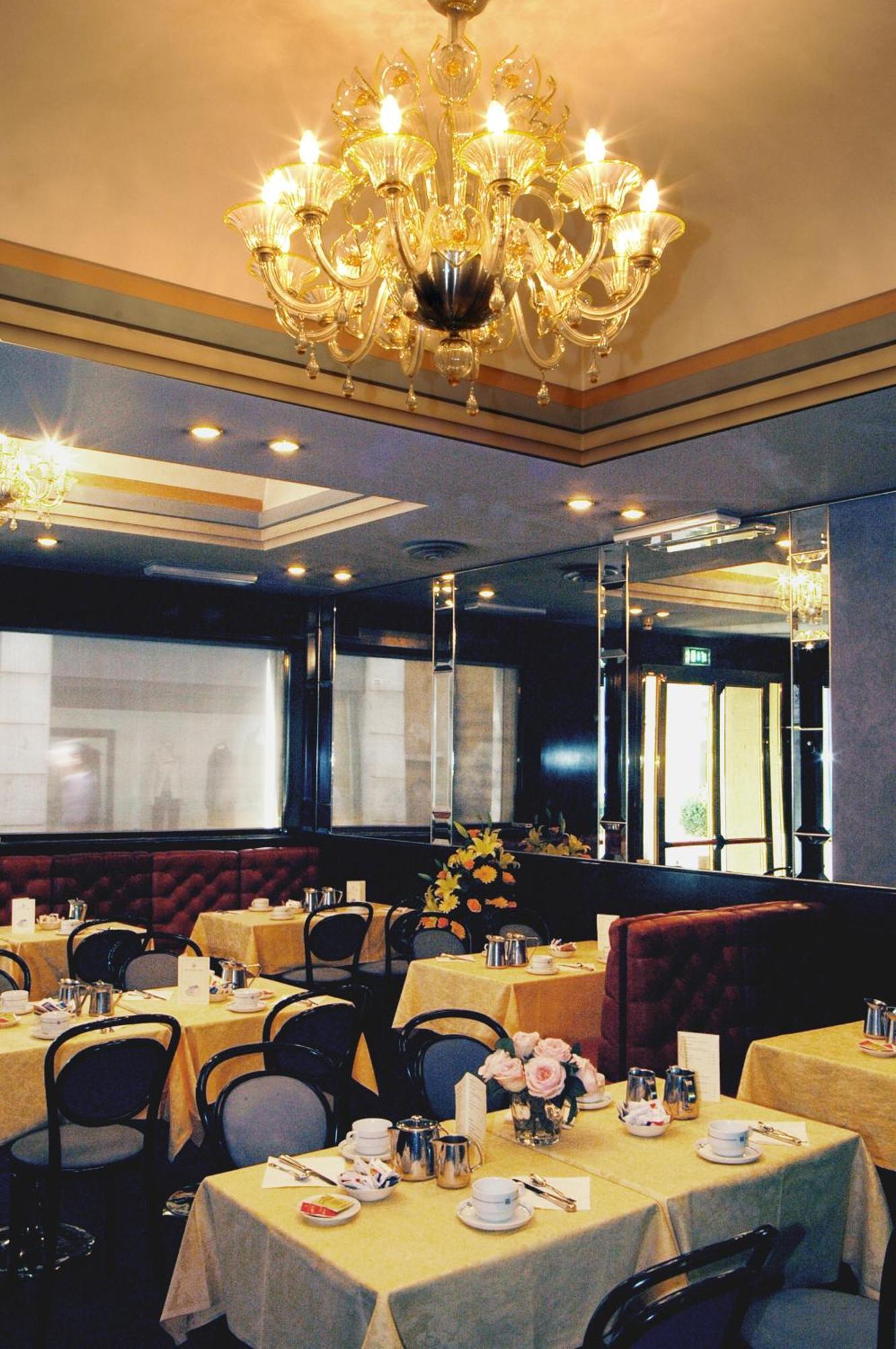 Hotel Centrale Byron Равенна Экстерьер фото